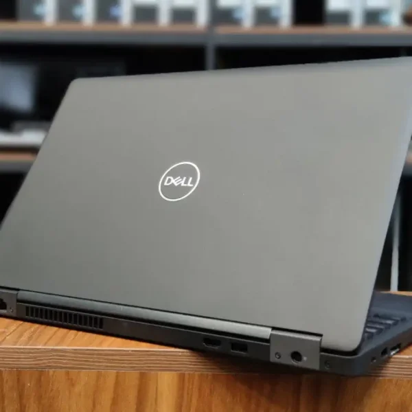 لپتاپ دل Core i7 مهندسی